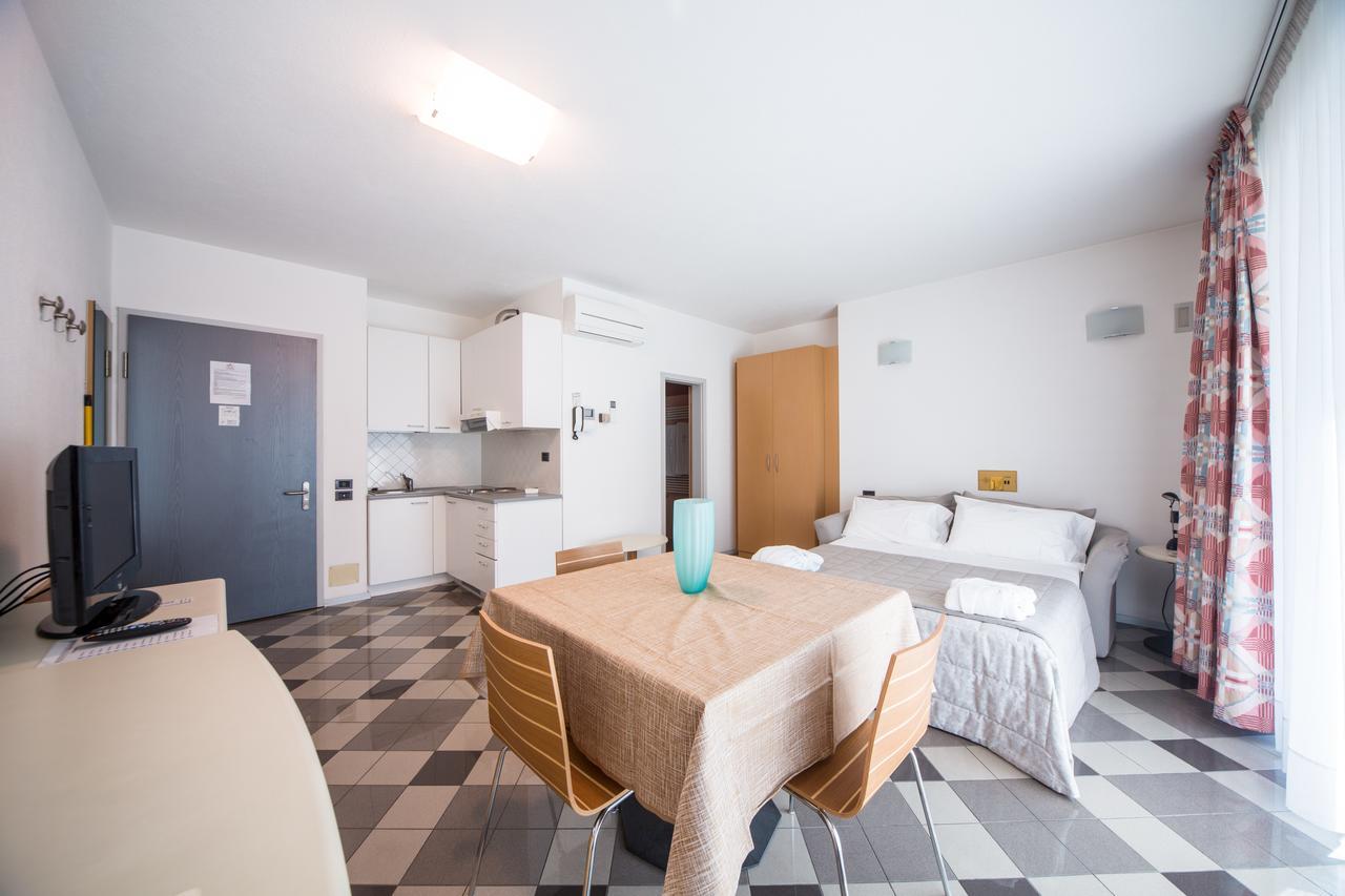 Piazzi House 4*